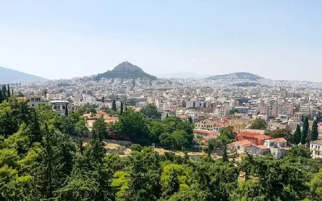 Widok z Akropolu na Ateny