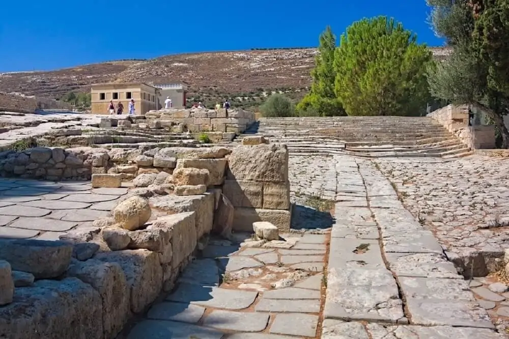 Teatr, Pałac w Knossos, Kreta