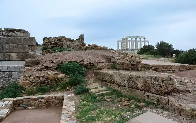 Świątynia Posejdona, widok z daleka