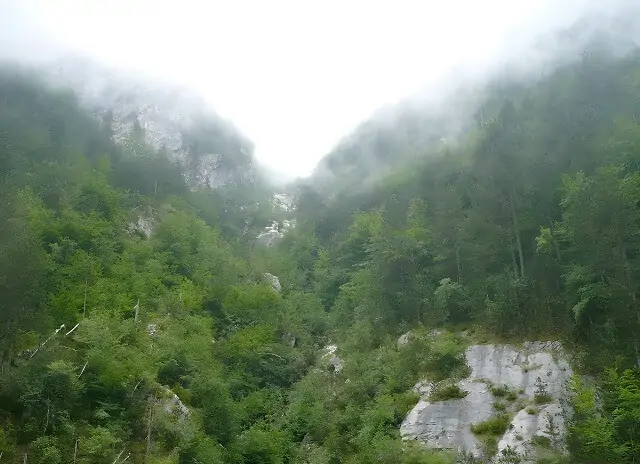 Widoki podczas wspinaczki na Olimp