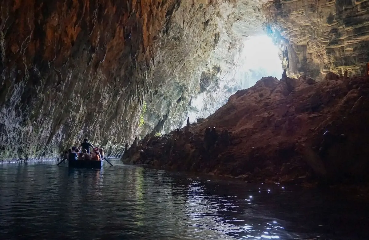 Jezioro Melissani