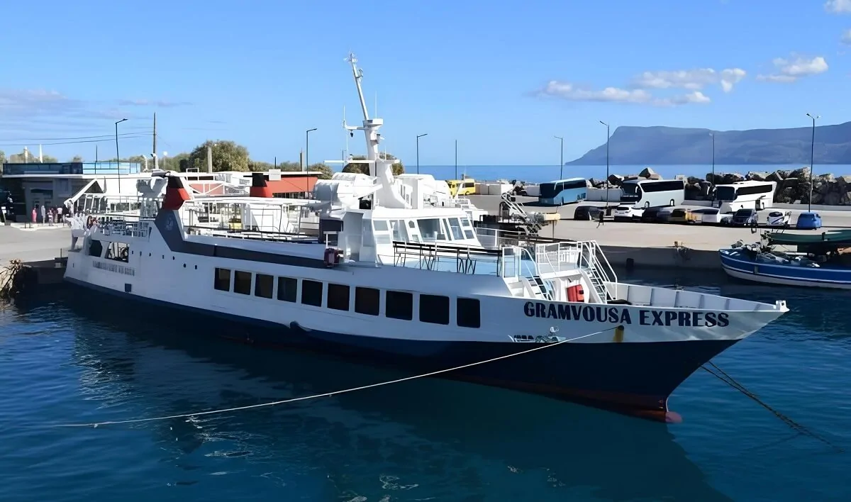 Ferry do zatoki Balos