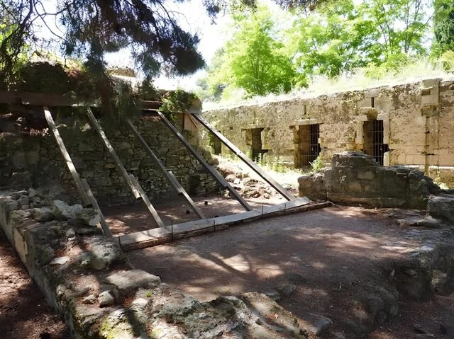 Weneckia forteca w Baholi