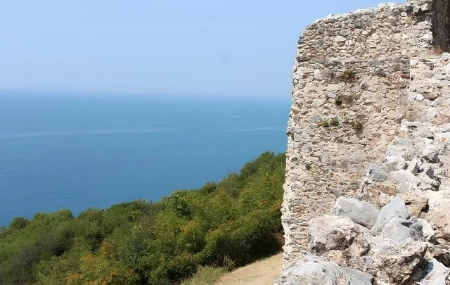 Zamek Platamon, widok na morze